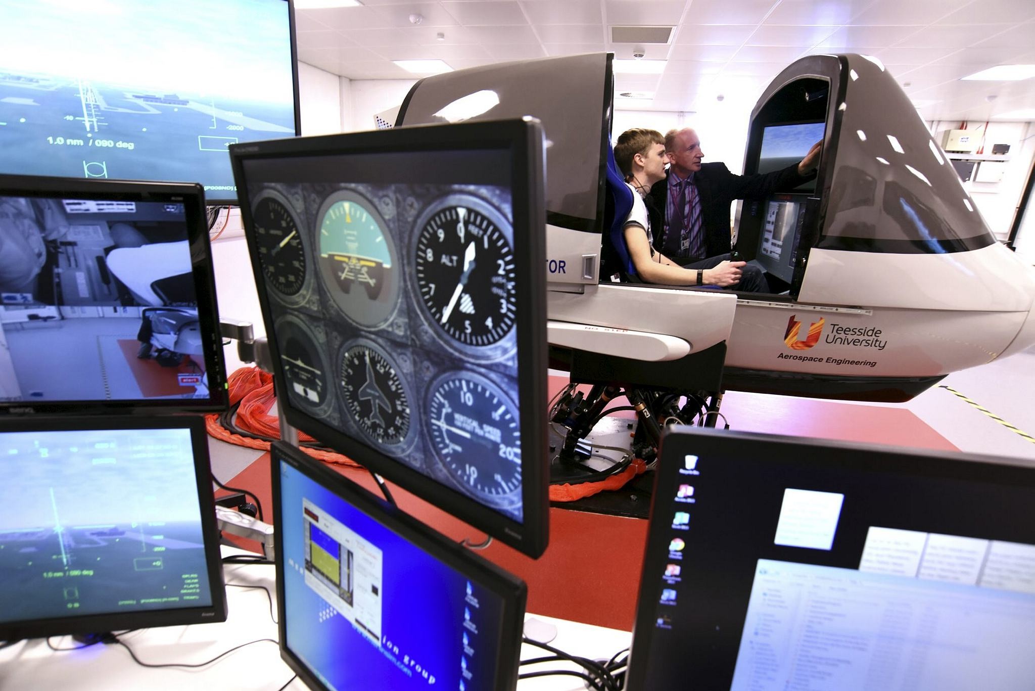 毕业生优秀率80%，100%世界百强名校硕士申请率！